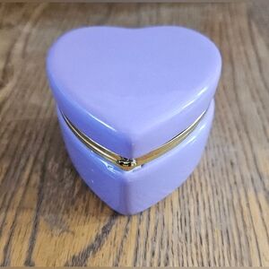 Heart-Shaped Purple CeramicTrinket Box with Gold Accent BNIB